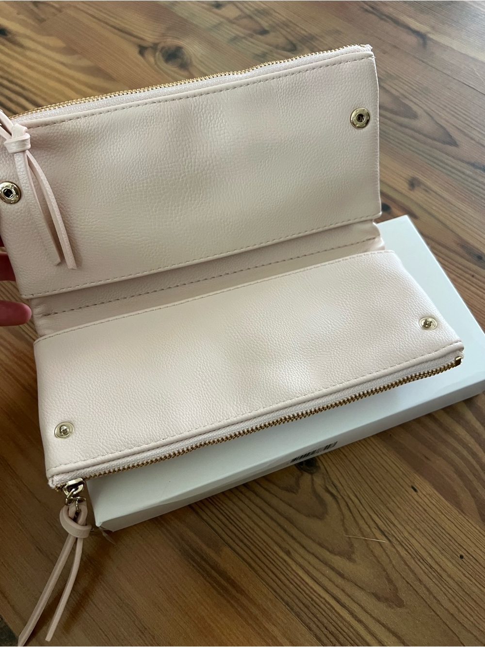 100% AUTHENTIC CHLOE Soft Pink Leather Double Zip Pouch - Picture 6 of 7